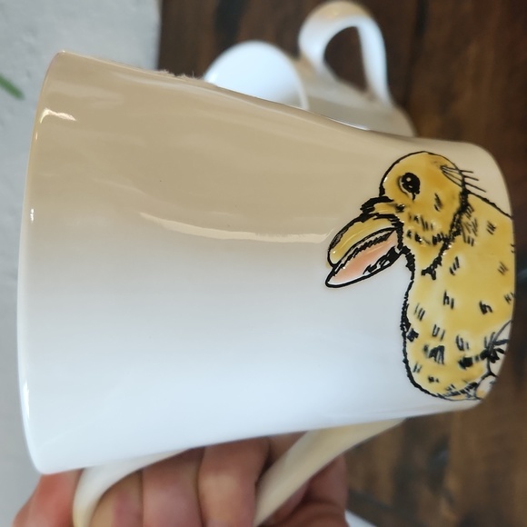 Adorable white mugs with bunnies in New excellent condition! - Picture 2 of 7